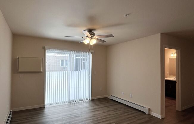 2 beds, 2 baths, 1,483 sqft, $1,675, Unit AT 709-33