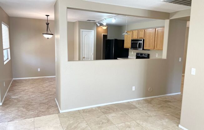 3 beds, 2 baths, $2,300