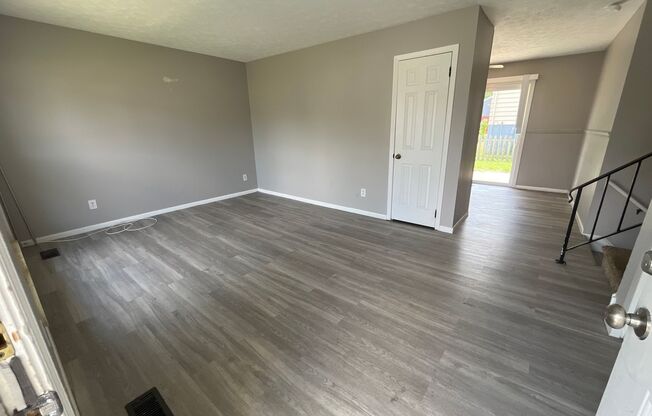 3 Bedroom 1.5 Bathroom Single Family Home Gahanna OPEN HOUSE 6/14