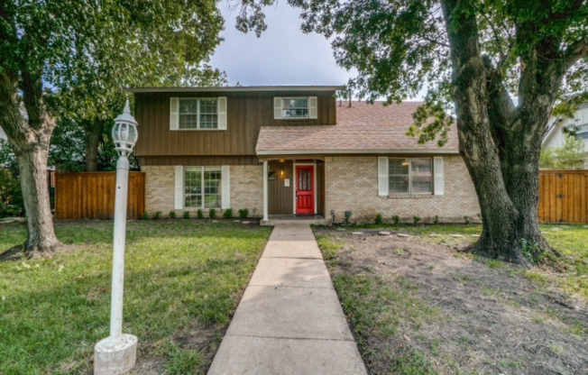 11227 Drummond Dr
