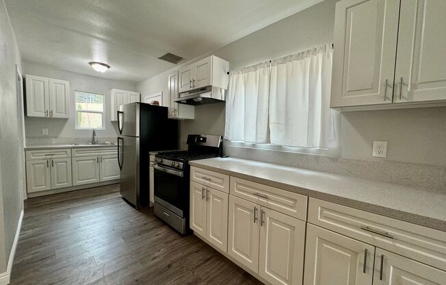 3 beds, 1 bath, $3,995