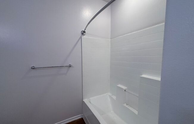 2 beds, 2 baths, 1,150 sqft, $3,398, Unit 112
