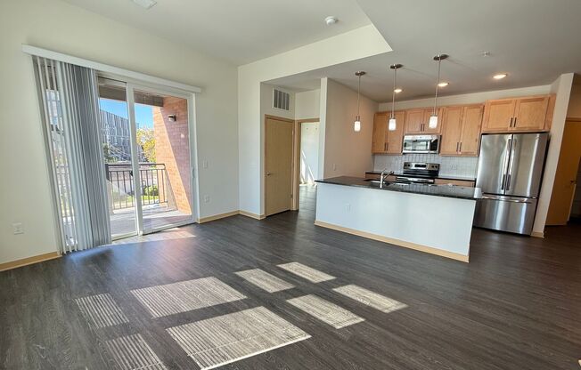 2 beds, 2 baths, 1,029 sqft, $2,395, Unit Unit 304