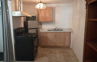 700 JEWETT ST