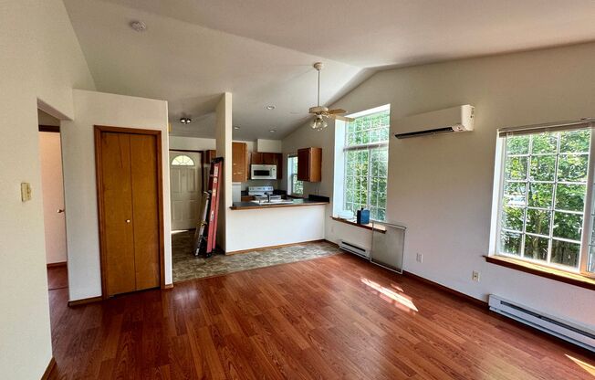 1808 E Sunset #202