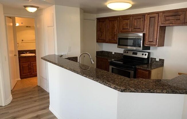 1 bed, 1 bath, $2,325