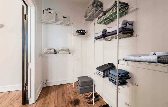 Berteau Manor - One Bedroom Closet