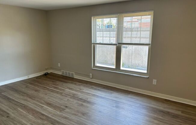 177-185 Pennwood Ave