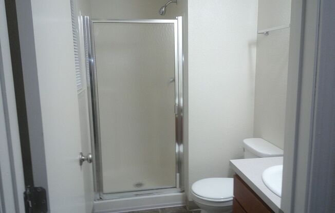 Studio, 1 bath, 400 sqft, $995, Unit 2057-07