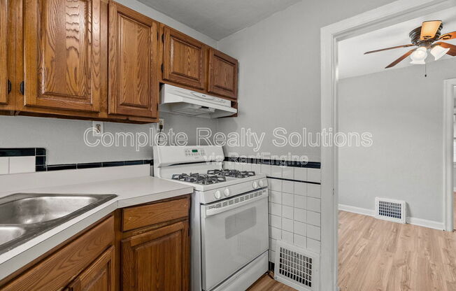 7129 GREENHAVEN DR