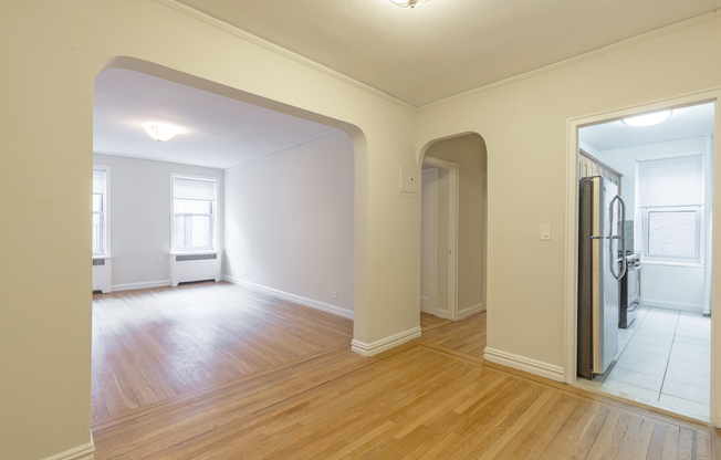1 bed, 1 bath, 719 sqft, $5,495, Unit 5H