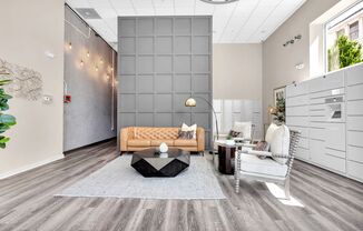 1 bed, 1 bath, $1,600, Unit Unit 417