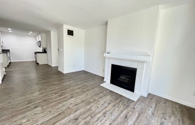 2 beds, 2 baths, 1,000 sqft, $2,900, Unit 101