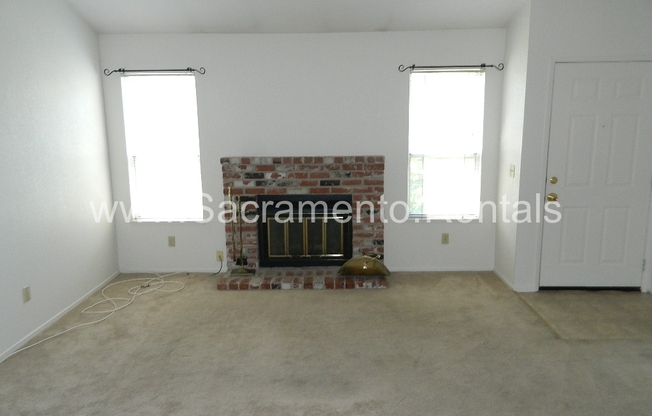 2 beds, 1 bath, $1,495, Unit # 85