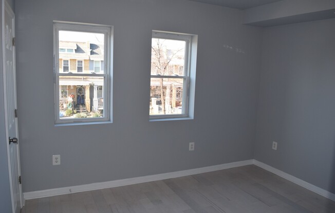 Charming 1 BD 2 BA with office near H St NE!!