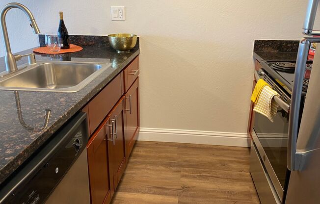 1 bed, 1 bath, $2,395, Unit 409