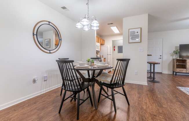 Dining room at Barton Farms in Greenwood, IN 46143