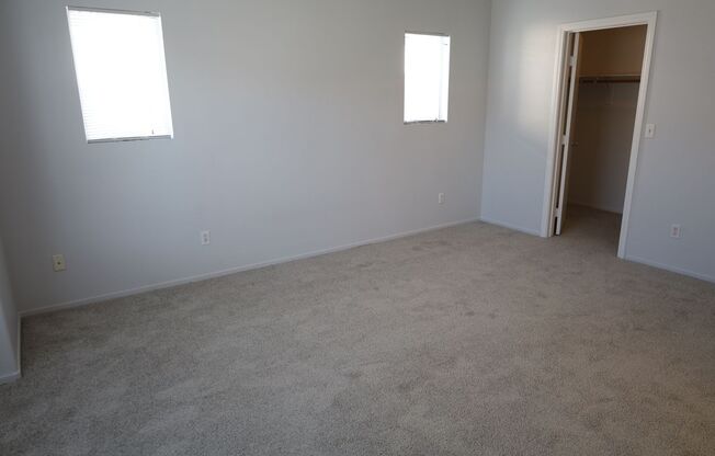 2 beds, 2 baths, $1,550