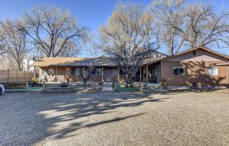 RR429 - 864 Valley Street