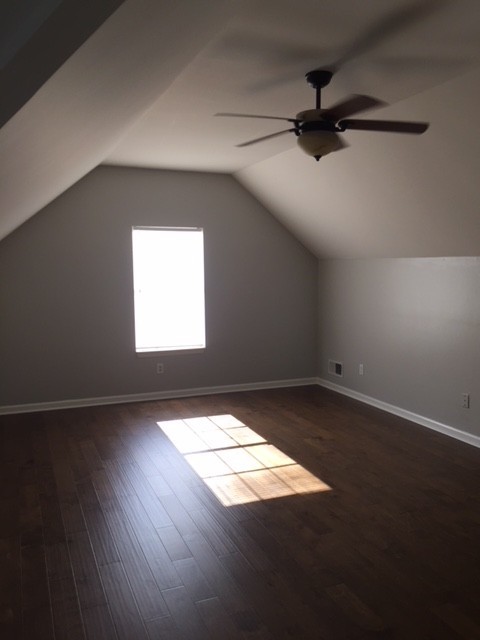 3 beds, 2 baths, $2,999