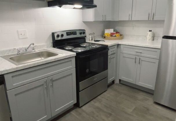 2 beds, 2 baths, 1,050 sqft, $1,499, Unit 2210J