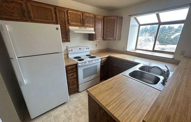 2 Bed 2 Bath Condominium