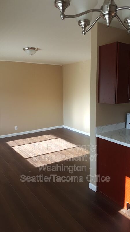 2215 California Ave SW