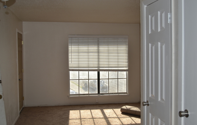 Medical Center Condo 1 Bedroom 1 Bath 1 Car covered parking