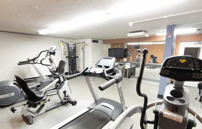 Fully Equipped Fitness Center at Westwood Meadows - SP Westlake 27825 Detroit Apartments, Integrity Realty LLC, Westlake, Ohio