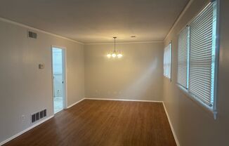 3323 BEDFORD LN