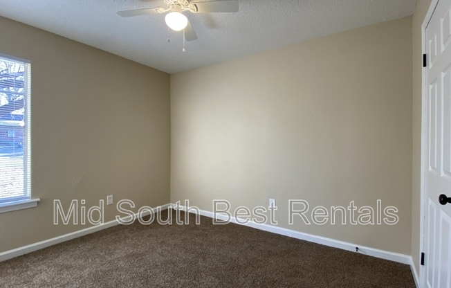 3757 LONGMONT CV