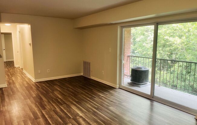 2 Bed 1 Bath SE DC