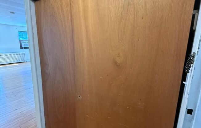 Studio, 1 bath, 487 sqft, $1,250, Unit Fifth 306