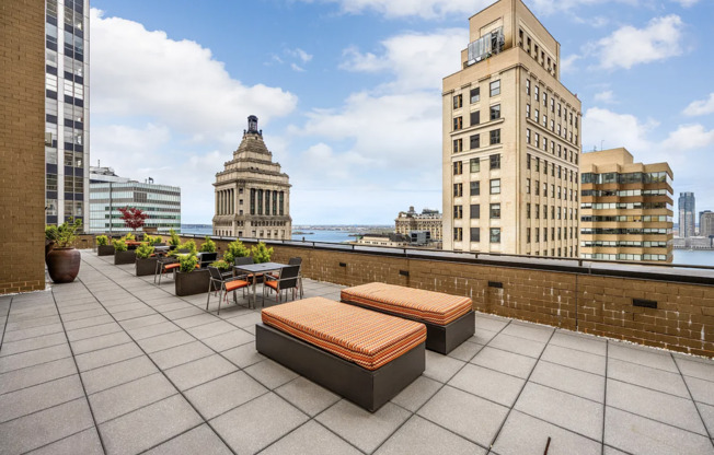 Studio, 1 bath, 590 sqft, $3,995, Unit 25C