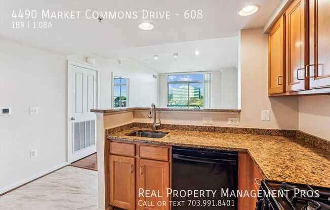 4490 MARKET COMMONS DR. # 607