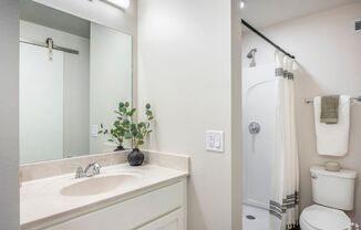 Studio, 1 bath, 277 sqft, $985, Unit 235