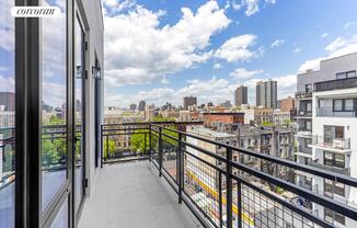 407 E 117 ST