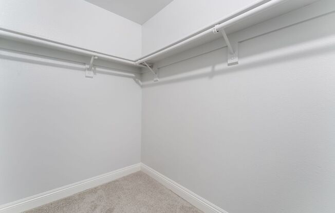 2 beds, 2 baths, $1,395