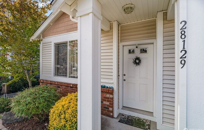 2bd/2ba Maple Valley House