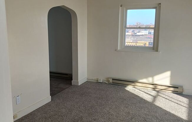 1 bed, 1 bath, $1,100, Unit 511