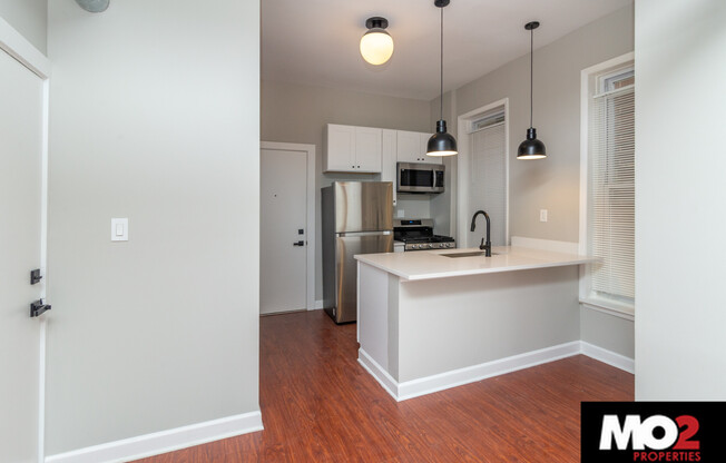1364 W OHIO