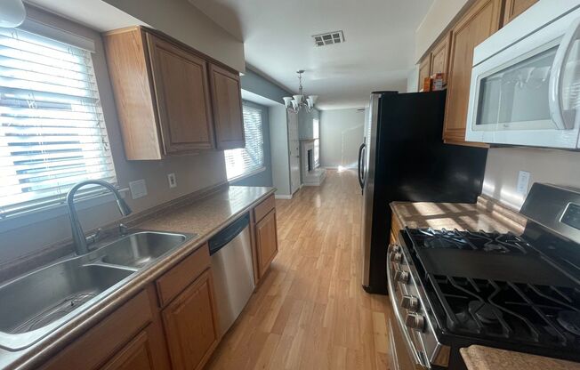 3 beds, 2 baths, $2,000