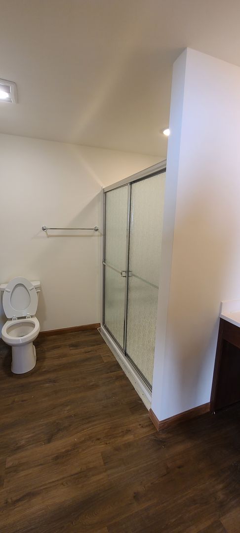 1 bed, 1 bath, 972 sqft, $1,425, Unit 57