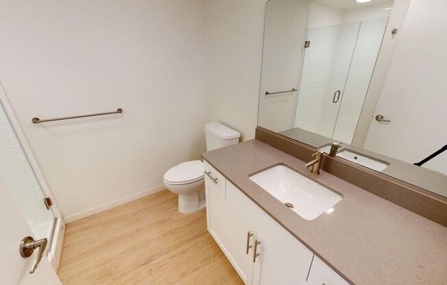 Studio, 1 bath, 370 sqft, $1,945, Unit 309