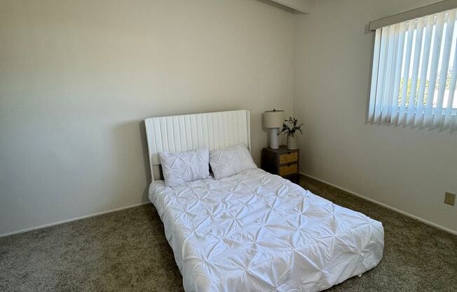 2 beds, 1 bath, 825 sqft, $2,445, Unit 14