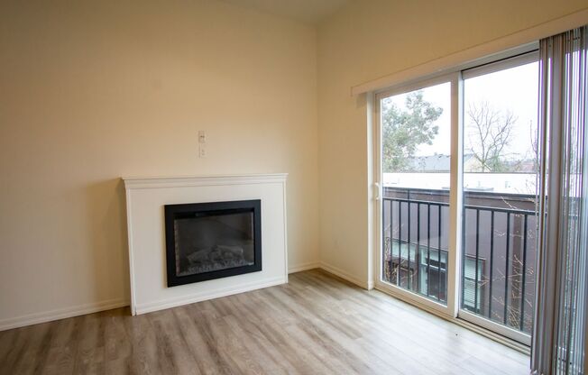 15 NE 57 AVE