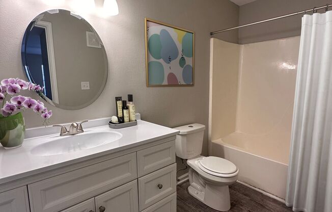 2 beds, 2 baths, 1,010 sqft, $1,395, Unit D1-203