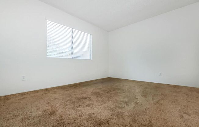 1 bed, 1 bath, 710 sqft, $1,675, Unit 25