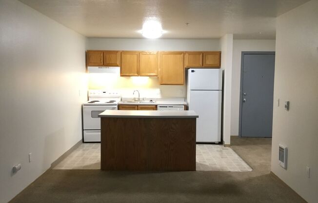 1 bed, 1 bath, 547 sqft, $1,200, Unit 18