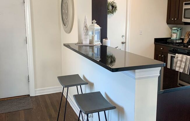 1 bed, 1 bath, 449 sqft, $2,135, Unit 3812S-2N
